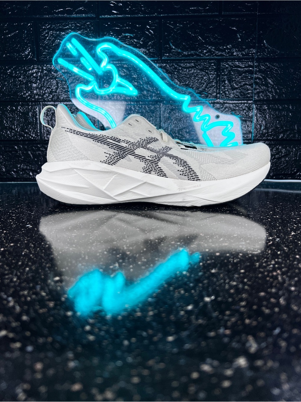 Asics Novablast 5 Men’s Walking Gym Running Shoes Sneakers - 12
